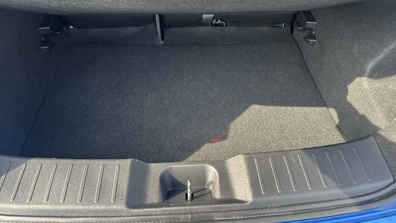 Nissan Juke 1.0 DiG-T 114 N-Connecta 5dr Petrol Hatchback